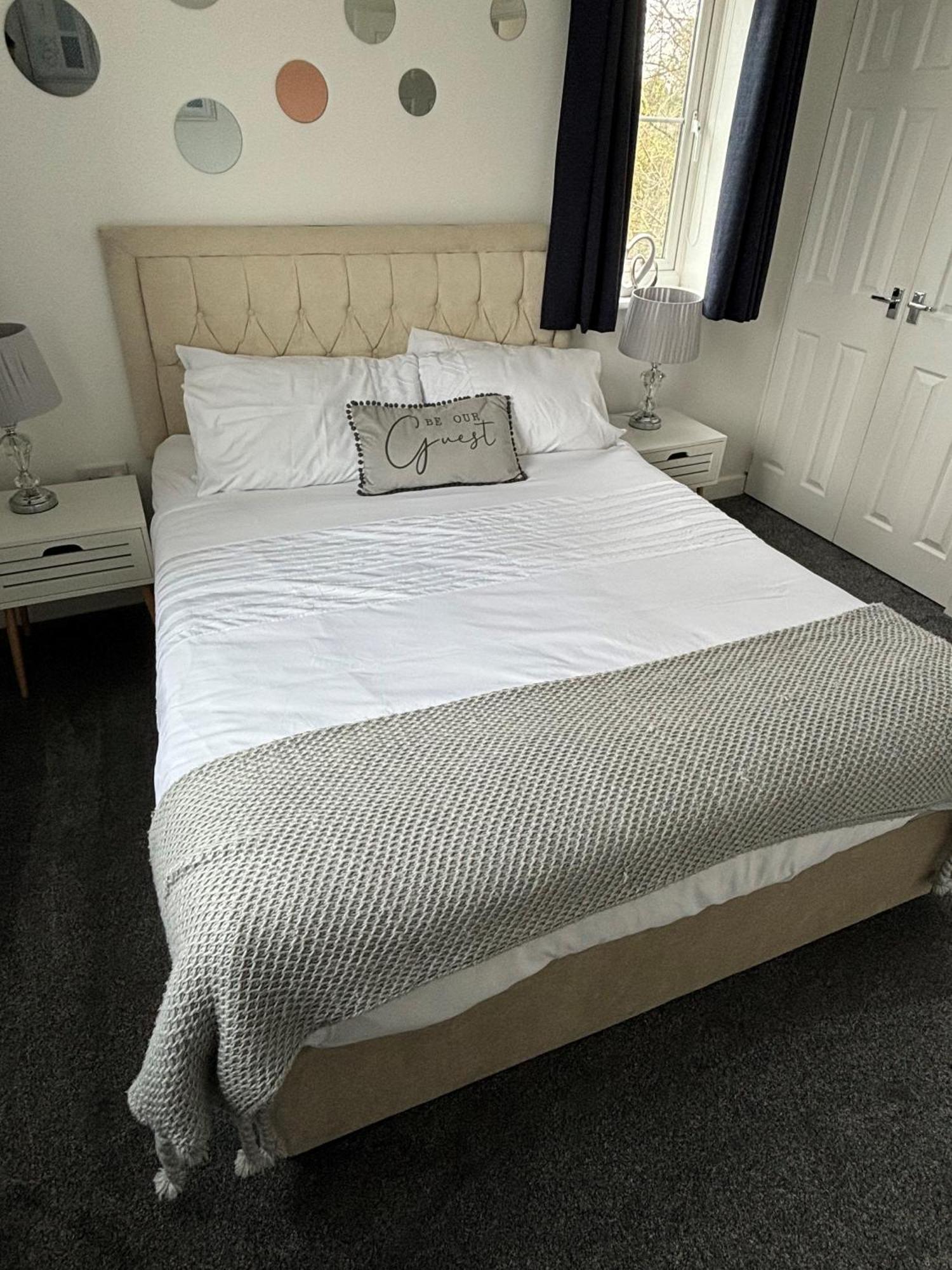 Cathedral Apartment ليشفيلد المظهر الخارجي الصورة